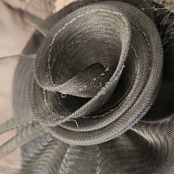 BOLLMAN HAT CO Bowler Style Hat 100% Black Wool Felt with Netting & Bow - Picture 9 of 10